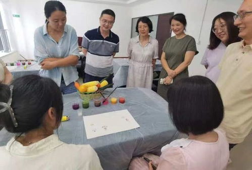 首屆“邊吃邊療”飲食心理實用技術班在成都圓滿落幕，酒店管理與信息咨詢服務獲新啟發